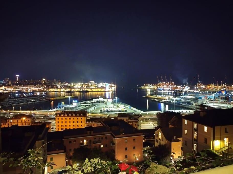 Апартаменти Casaviva - Bilo With Patio In Genova San Teodoro Екстер'єр фото